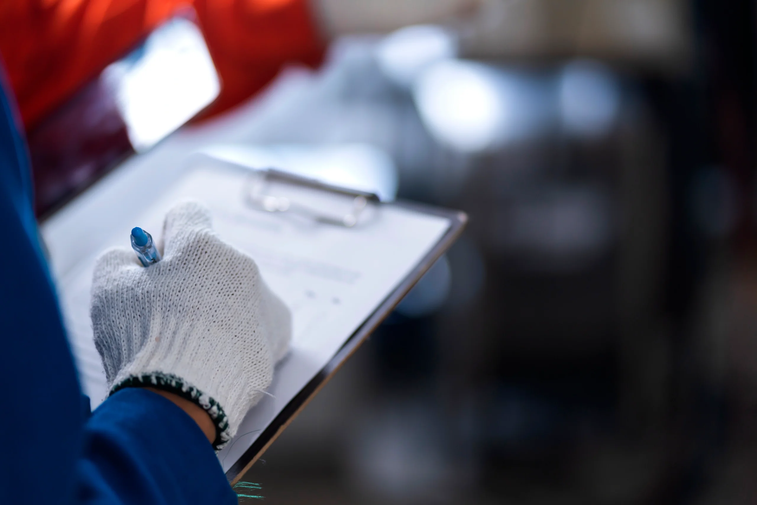 close up female engineer hand controling robot arm welding machine industrial 40 modern factory backgroundsmart female engineer inspect quality control factory (1)